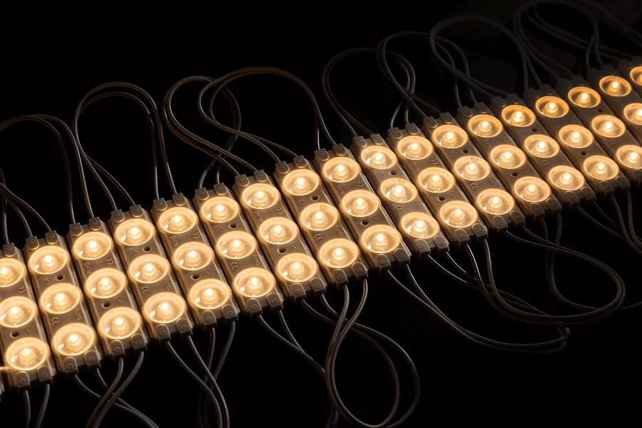 Светодиодный линзованный модуль Byled SMD2835, 1.5W, 175°, 12V, Цвет: Теплый белый 3000К