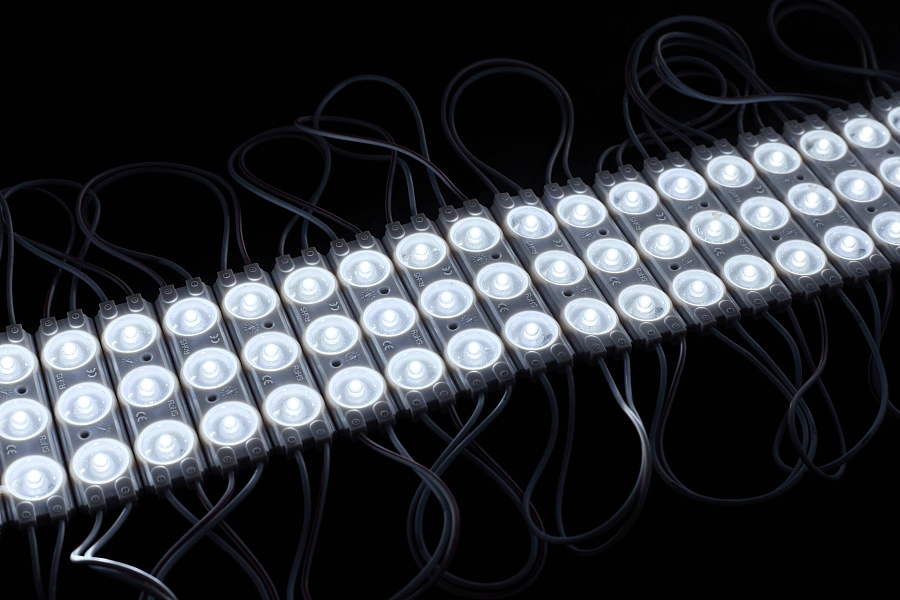 Светодиодный линзованный модуль Byled SMD2835, 1.5W, 175°, 12V, Цвет: Белый 6000К